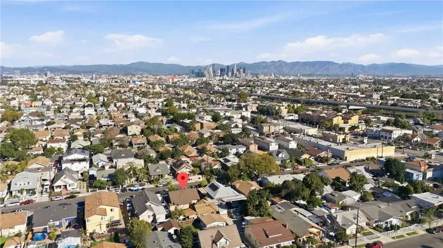 608 W 52nd, Los Angeles, CA 90037 - Image #2