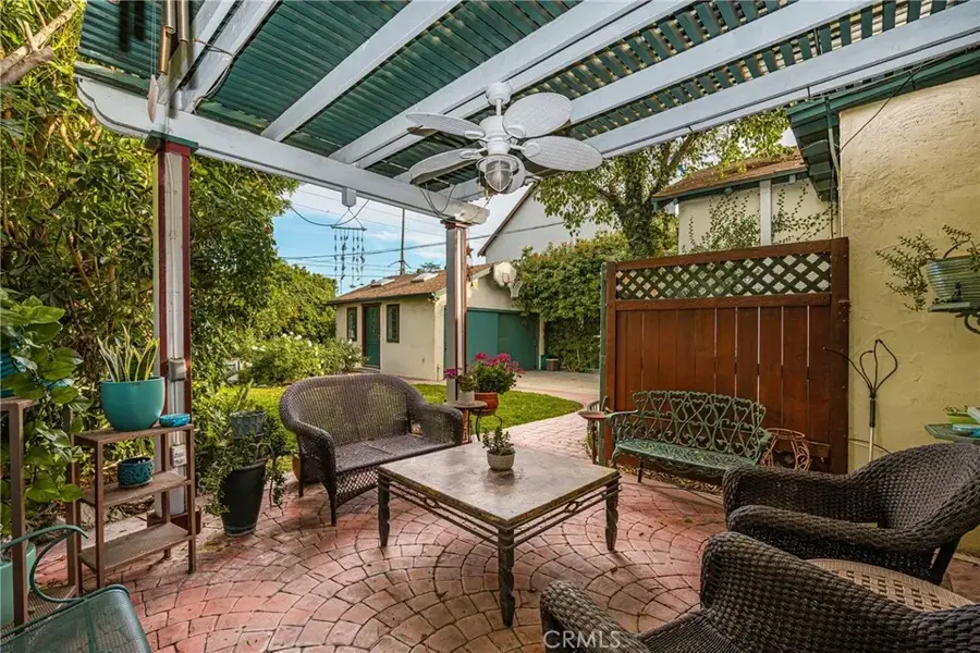 4545 Sunnyside Drive, Riverside, CA 92506 - #2