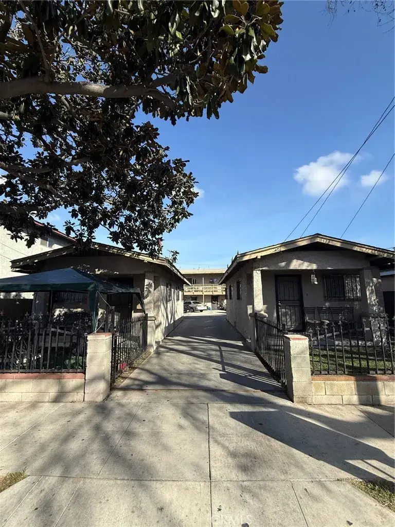 1419 E 15th, Long Beach, CA 90813 - #1