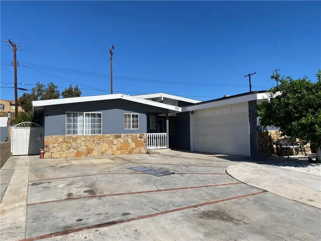 301 W Parkwood, La Habra, CA 90631 - #1