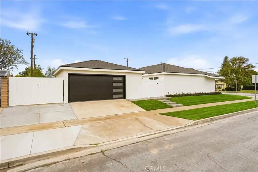 17271 Orange, Yorba Linda, CA 92886 - #2