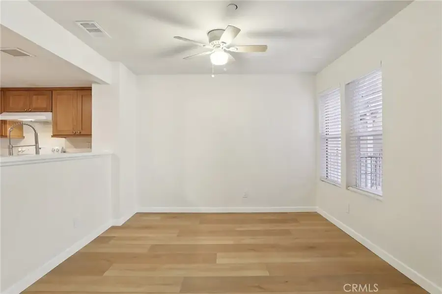 300 E Chestnut #H-202, Santa Ana, CA 92701 - #2