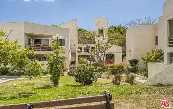 1119 Albany, Los Angeles, CA 90015