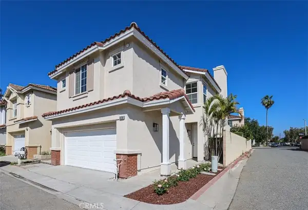 10780 Elm Circle, Stanton, CA 90680