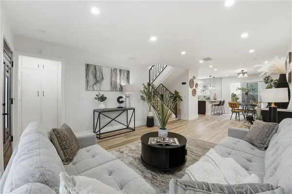 106 Lexington, Costa Mesa, CA 92626