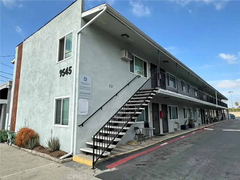 9545 Flower Street, Bellflower, CA 90706 - #1