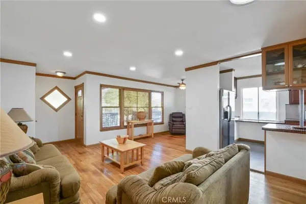 4102 Artesia, Torrance, CA 90504