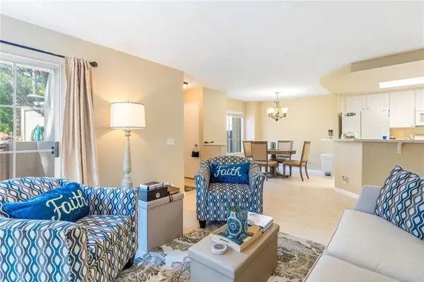 24352 Berrendo #4, Laguna Hills, CA 92656