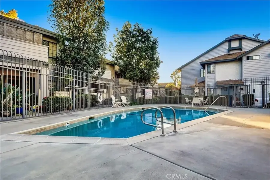 883 W 34th Street #N, Long Beach, CA 90806 - #3