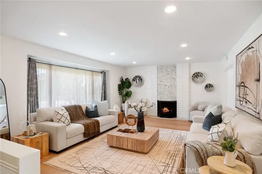 651 N Sunnyslope Avenue, Pasadena, CA 91107 - #2