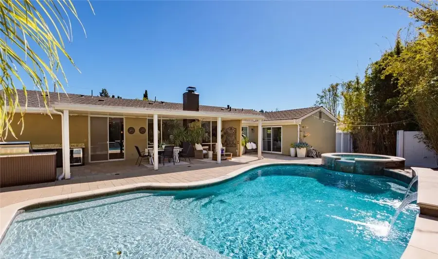 1032 Saint John Place, North Tustin, CA 92705 - #2