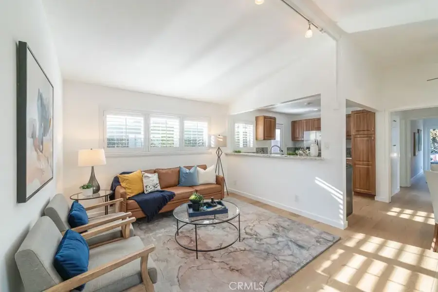 309 E Silva Street, Long Beach, CA 90805 - #2