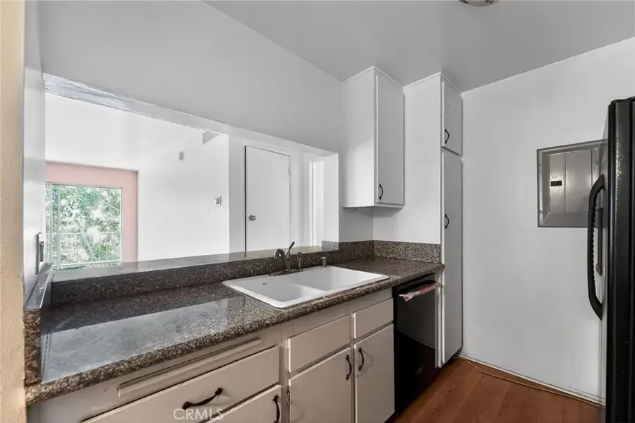 5460 White Oak Avenue #J207, Encino, CA 91316 - #3