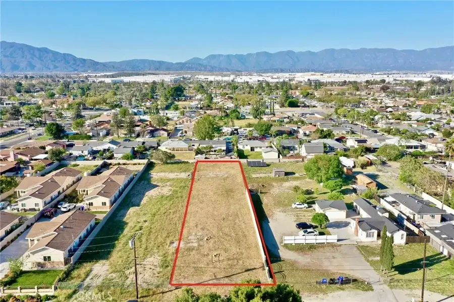 17562 Court, Fontana, CA 92336 - #3