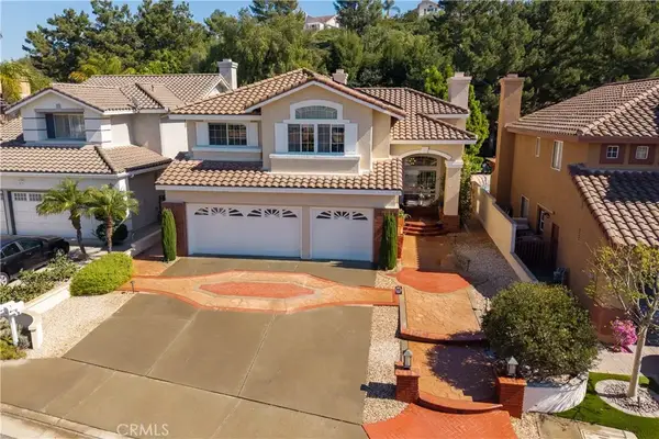 7668 E Hollow Oak, Anaheim Hills, CA 92808