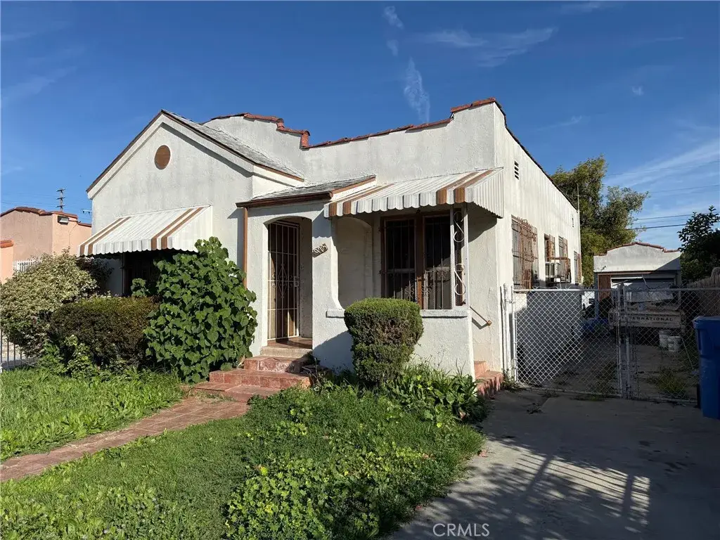 923 E 85th Street, Los Angeles, CA 90001 - #1