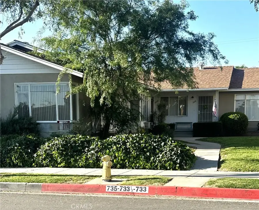 735 Barris, Fullerton, CA 92832 - #2