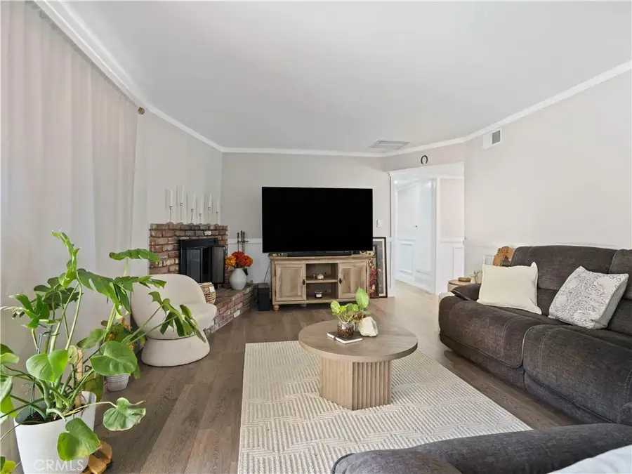 1112 E Avenue J4, Lancaster, CA 93535 - #2