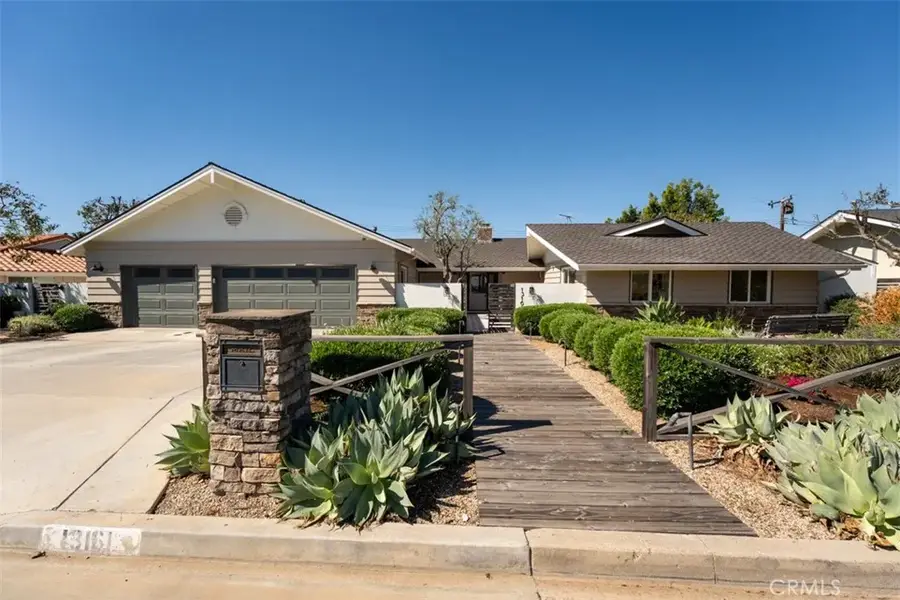 13161 Sandhurst, North Tustin, CA 92705 - #3