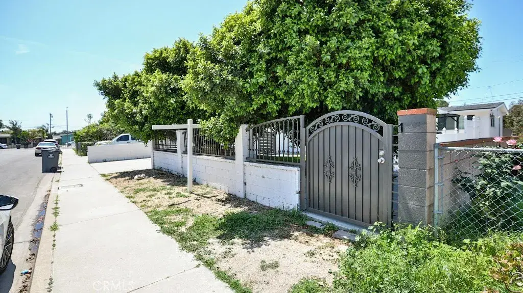 10301 Antigua Street, Anaheim, CA 92804 - #1