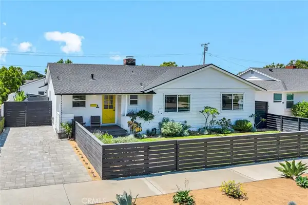 1402 E Rose Avenue, Orange, CA 92867