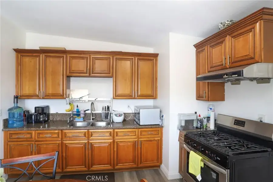 2005 Redding, Rosemead, CA 91770 - #3