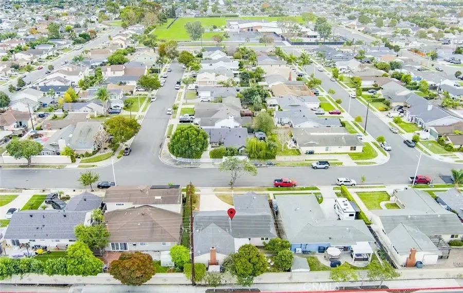6631 Walton, Huntington Beach, CA 92647 - #3
