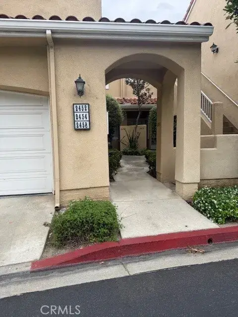 2452 Paseo Circulo, Tustin, CA 92782