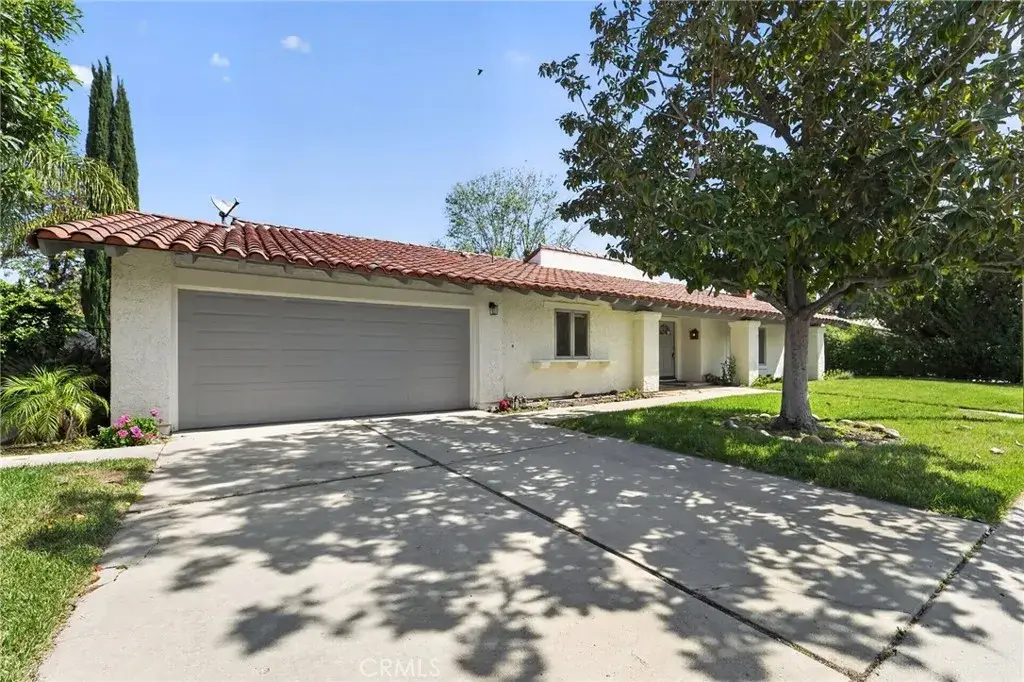 2257 Glastonbury, Westlake Village, CA 91361 - #1