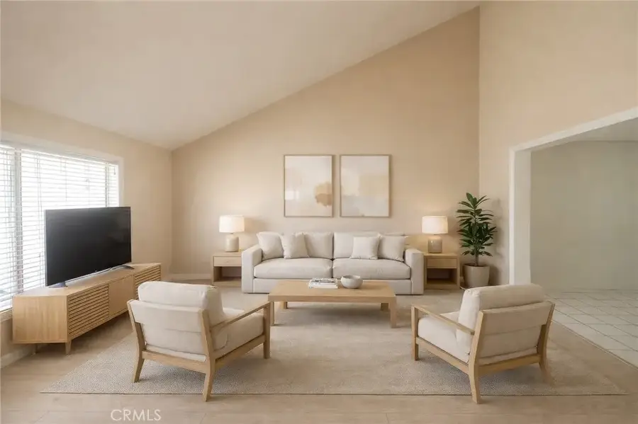 915 S Sarah, Anaheim, CA 92805 - #3