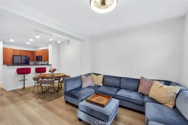 1801 E Katella #1033, Anaheim, CA 92805