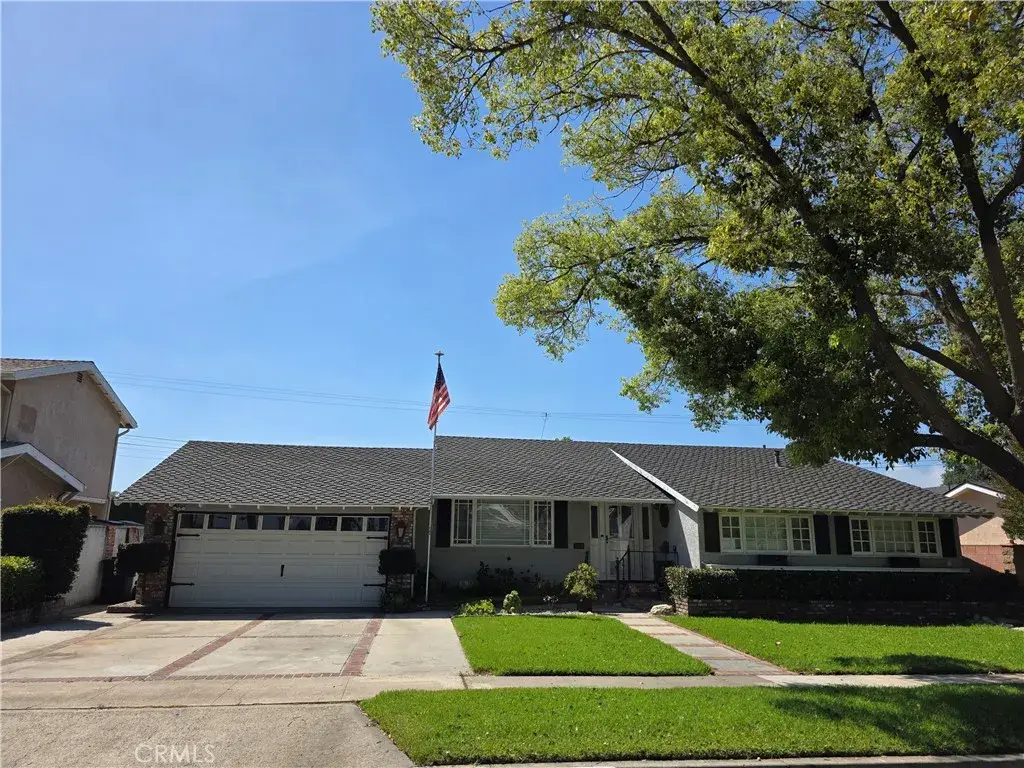 3208 W Ravenswood, Anaheim, CA 92804 - #1