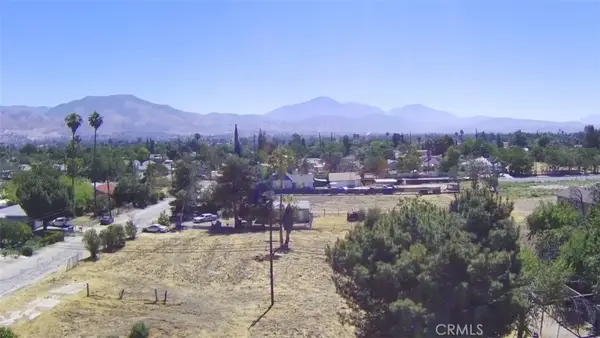 25237 Bessant, San Bernardino, CA 92404