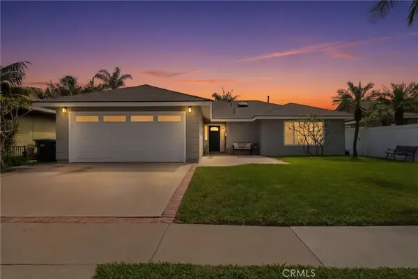 14872 Vanguard Lane, Huntington Beach, CA 92647