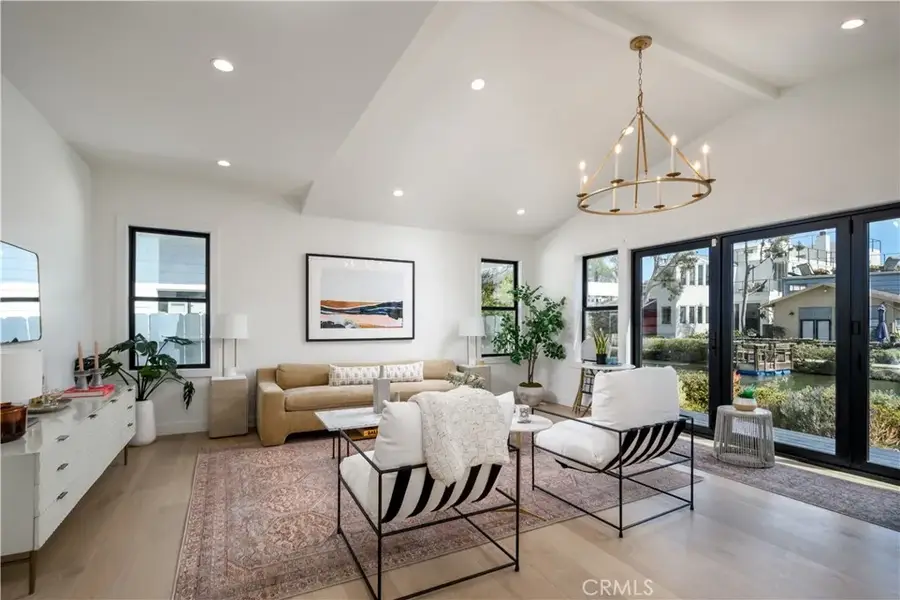 223 Howland Canal, Venice, CA 90291 - #3