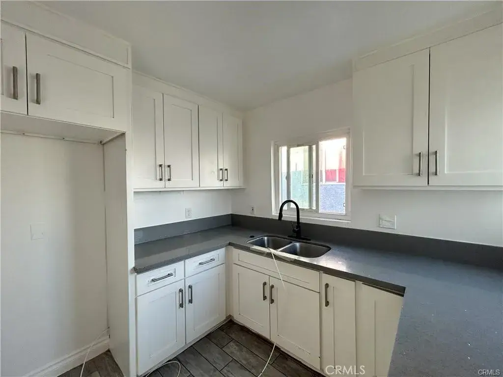 229 W 70th, Los Angeles, CA 90003 - #1