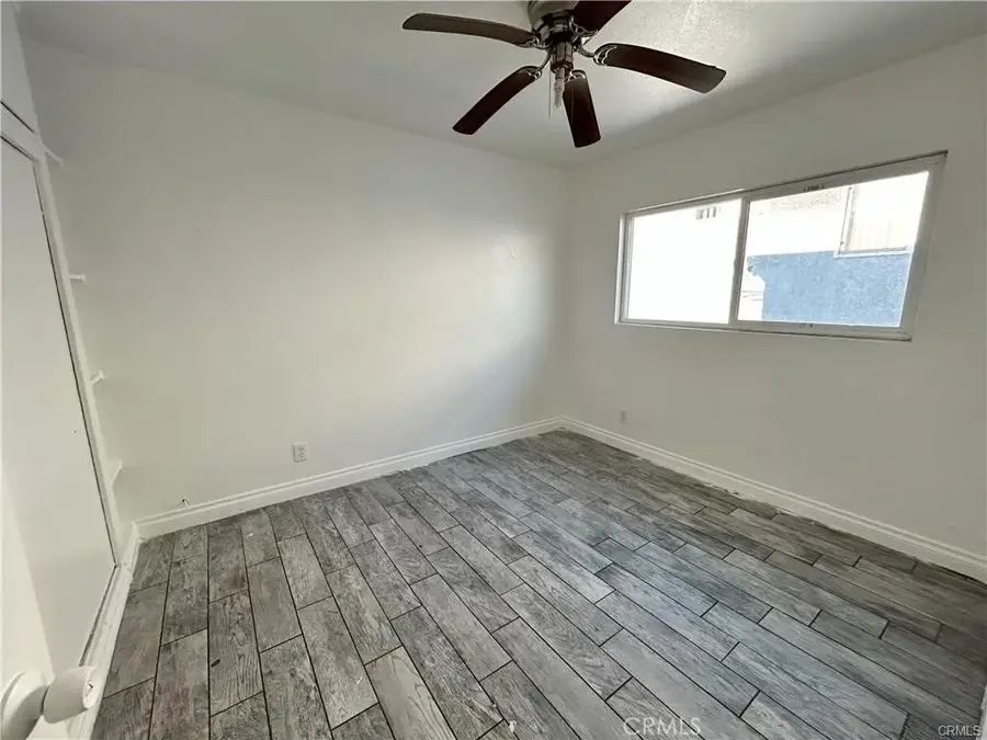 229 W 70th, Los Angeles, CA 90003 - #2