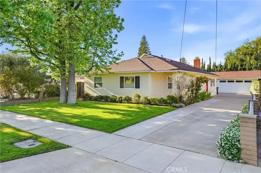 713 E Sycamore, Orange, CA 92866 - #2