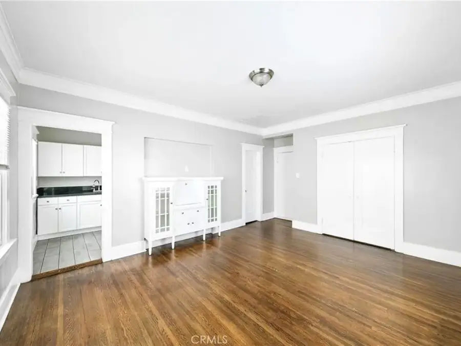 463 W 6th, Long Beach, CA 90802 - #2