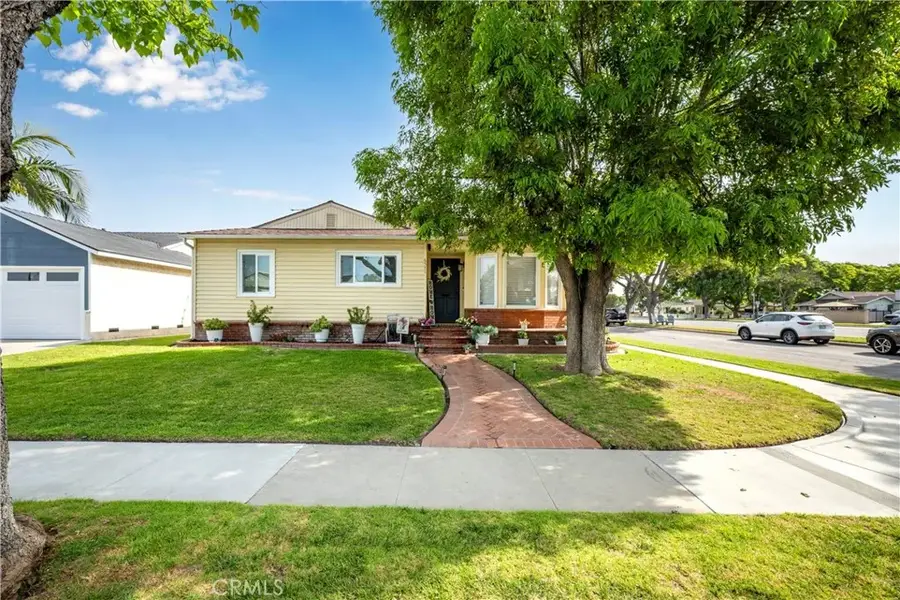 6571 E Brittain, Long Beach, CA 90808 - #2