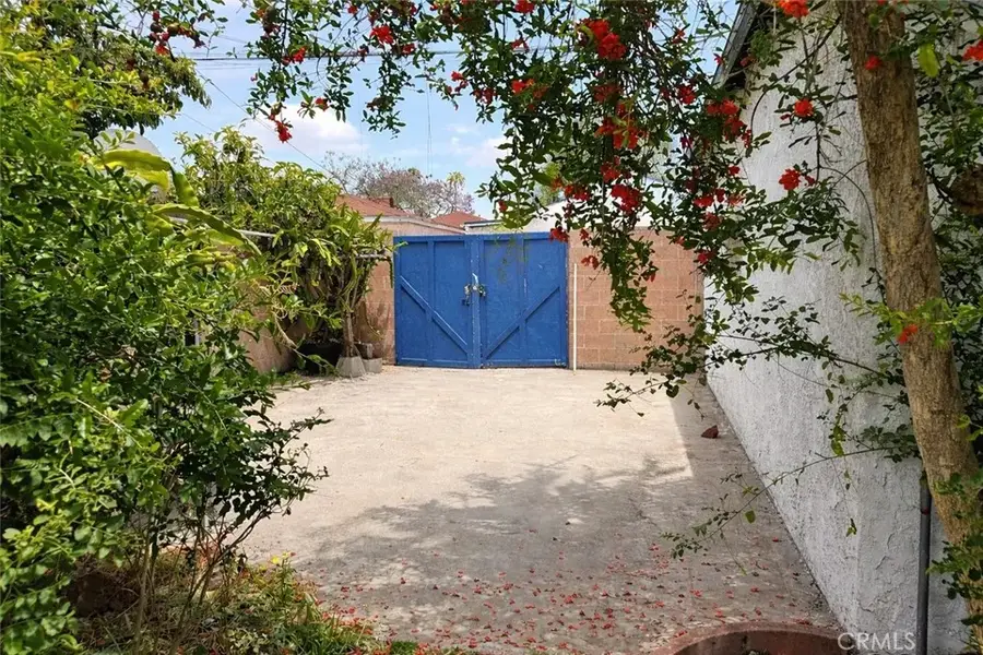 1637 E Poppy Street, Long Beach, CA 90805 - #3