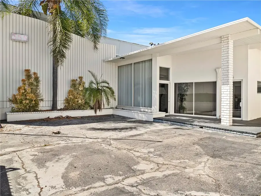 555 E 3rd, Long Beach, CA 90802 - #3