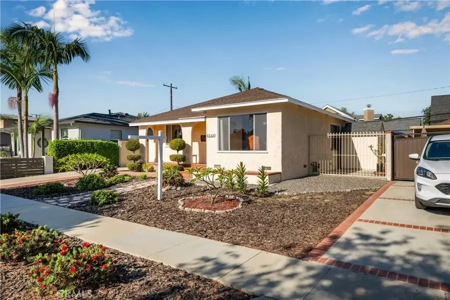 3141 San Anseline, Long Beach, CA 90808 - #3