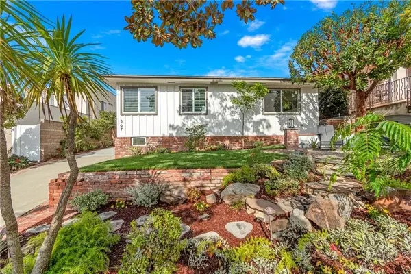 367 Ultimo Avenue, Long Beach, CA 90814