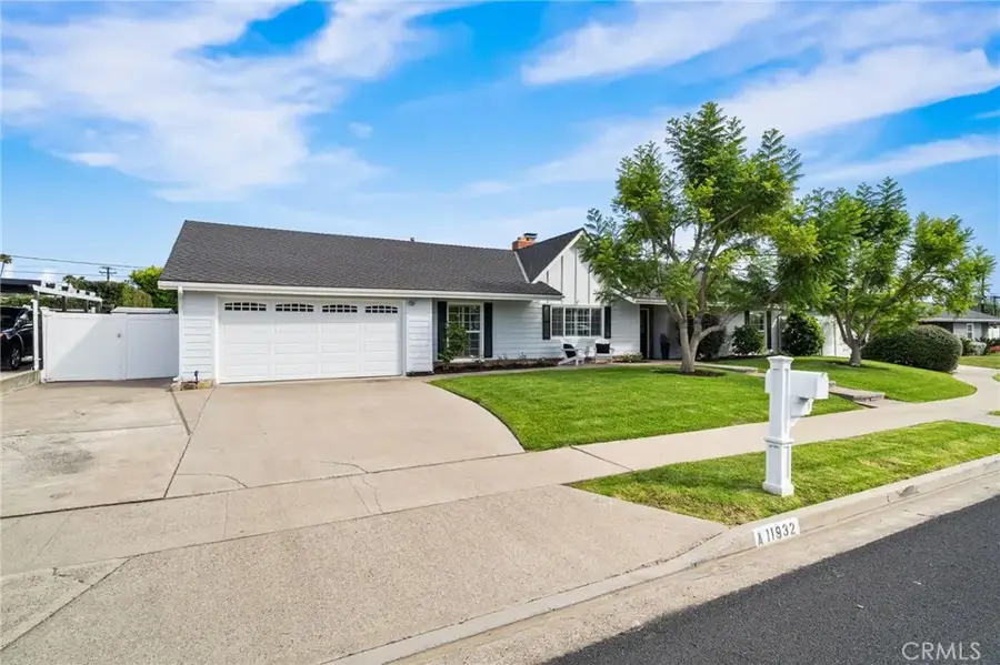 11932 Marble Arch Drive, North Tustin, CA 92705 - #2