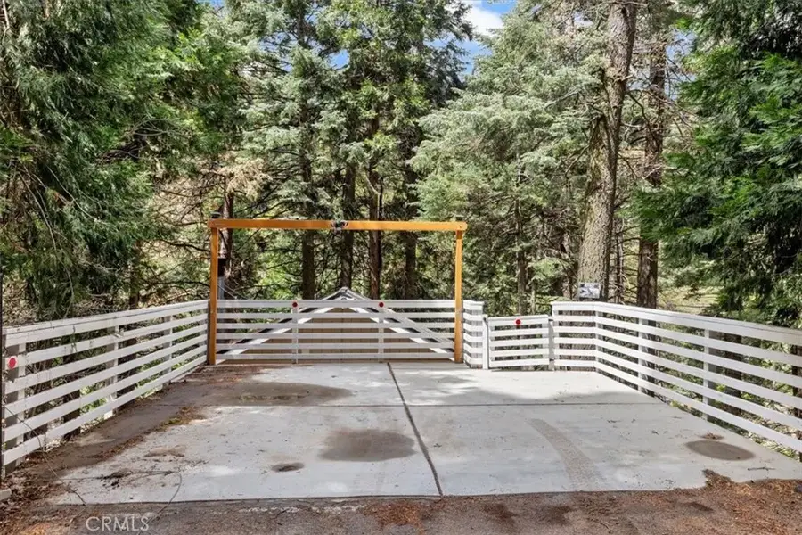 612 Sunderland Court, Lake Arrowhead, CA 92352 - #3