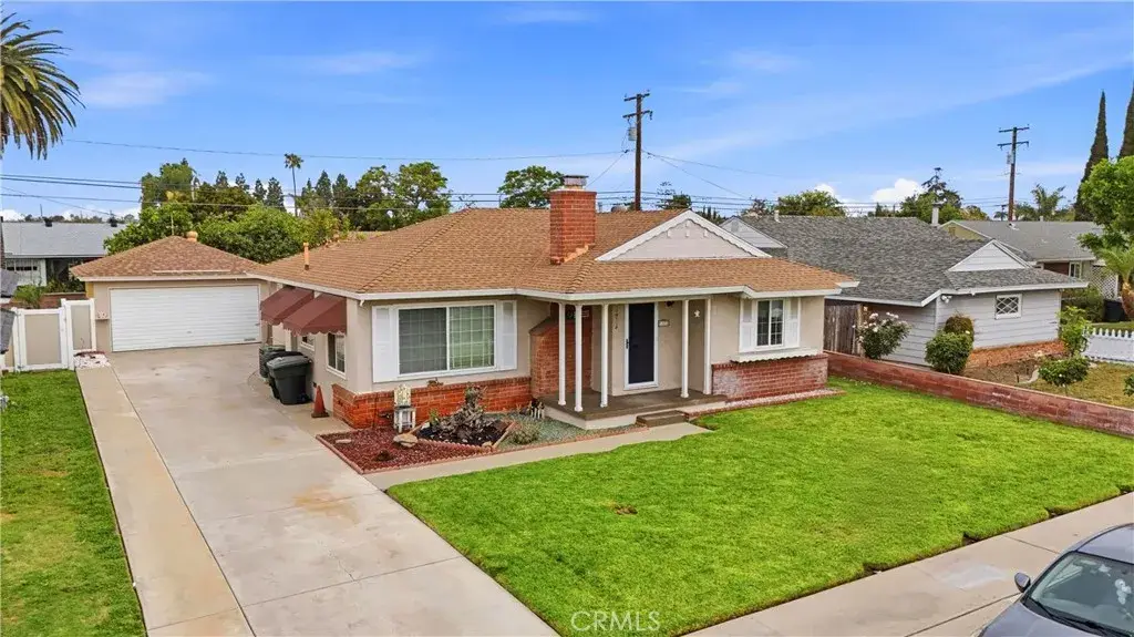1235 E Eastwood, Anaheim, CA 92805 - #1