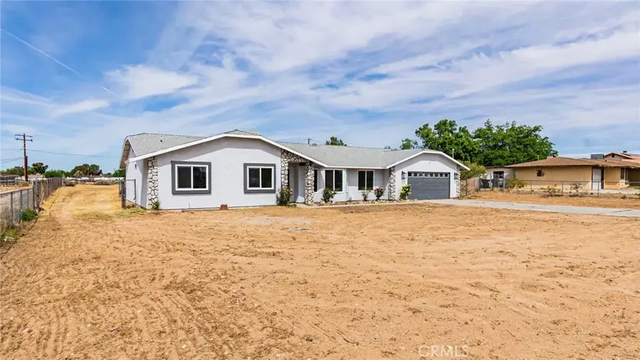 14280 Navajo, Apple Valley, CA 92307 - #2