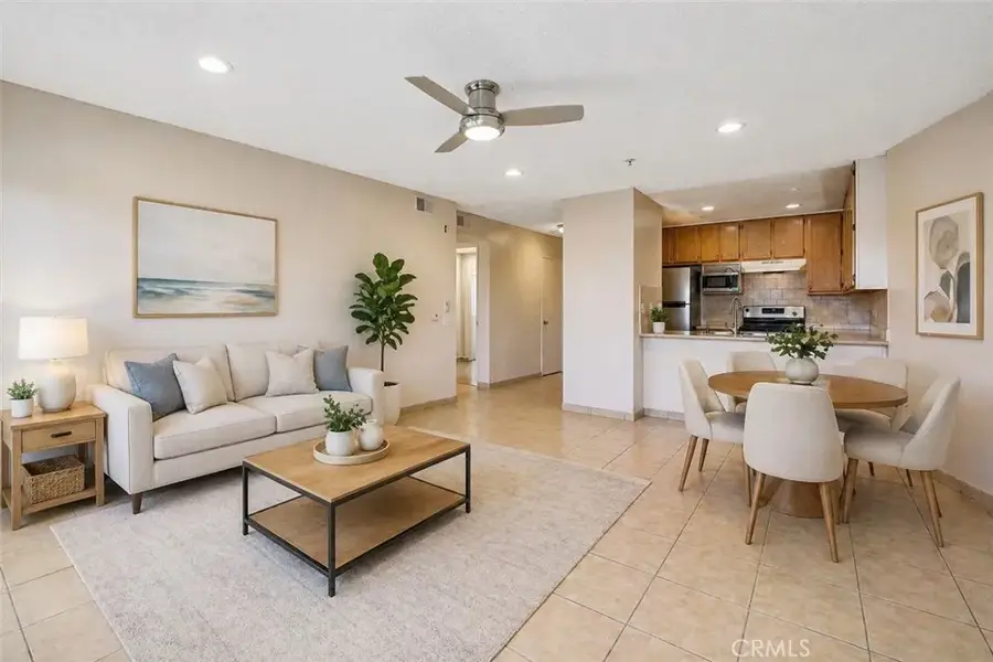 450 E 4th Street #337, Santa Ana, CA 92701 - #2