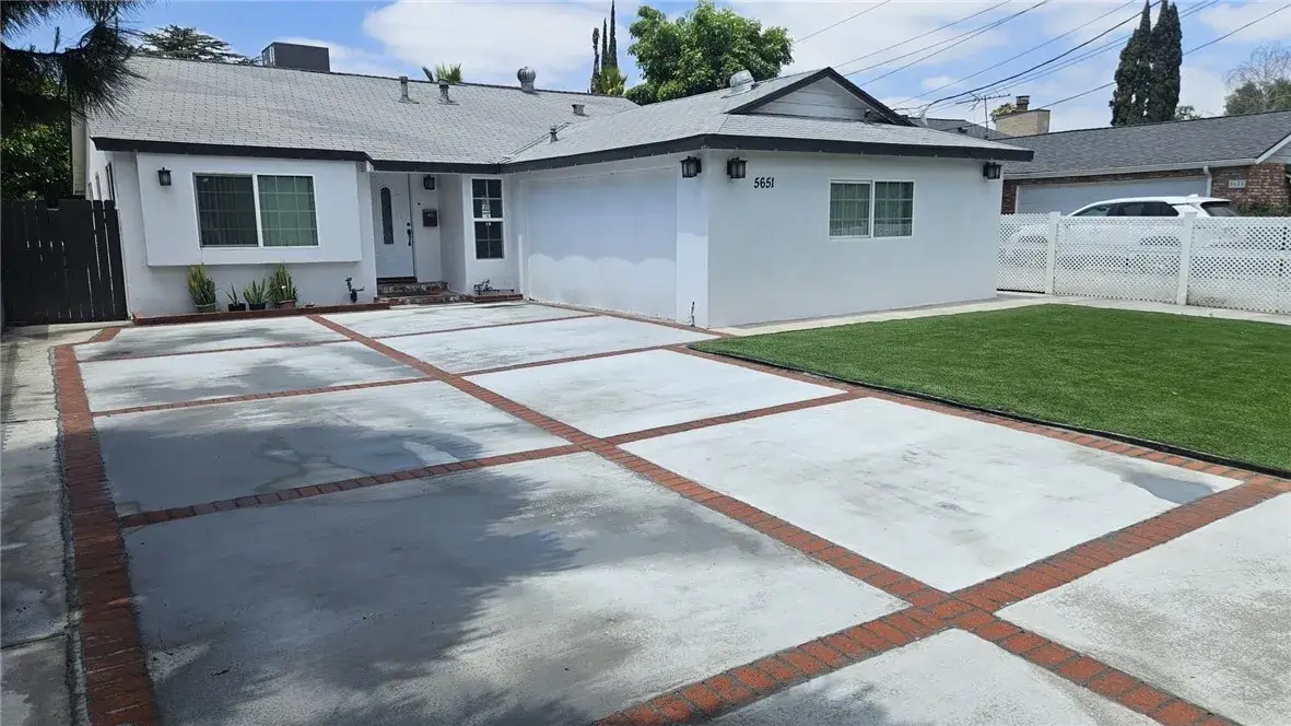 5651 Radford Avenue, Valley Village, CA 91607 - #1
